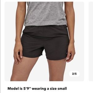 Patagonia women’s baggies 5”